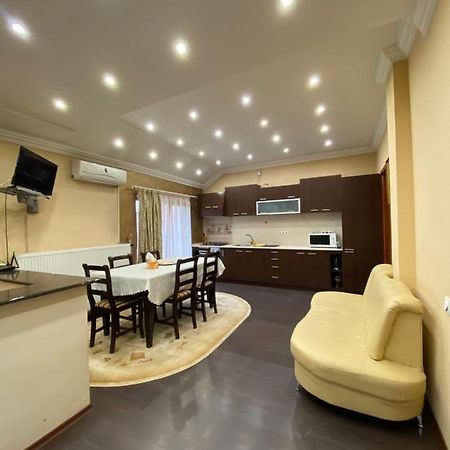 Apartamento Central Apart Oradea Exterior foto